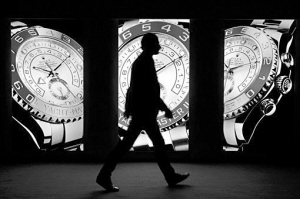 高端腕表市場遇冷 三十萬元以上產品為何“賣不動”？